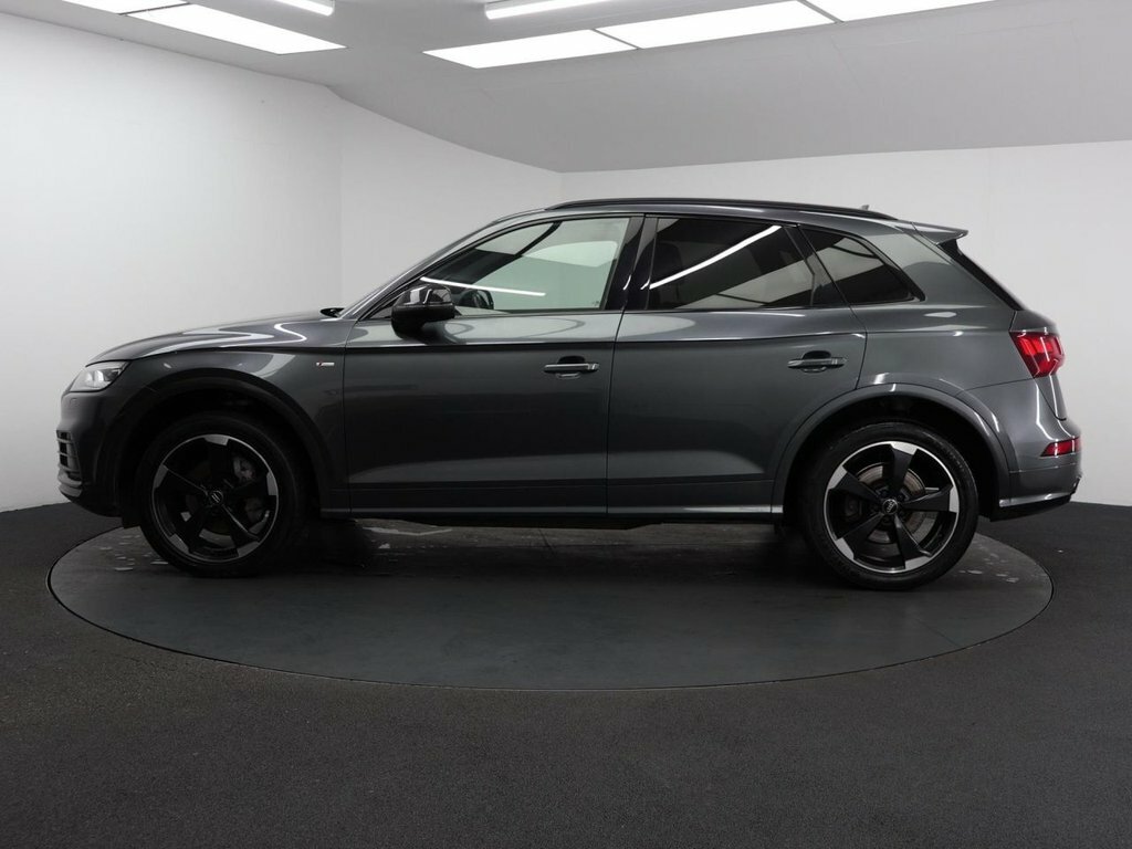 Audi Q5 2L Black Edition SM68TMU Grey #6