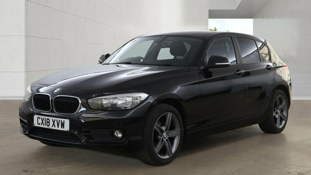 BMW 1 Series 1.5L Sport CX18XVW Black #2