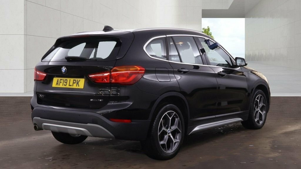 BMW X1 1.5L Xline Black #4