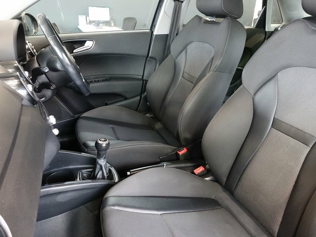 Audi A1 1.4L Sport Black #6