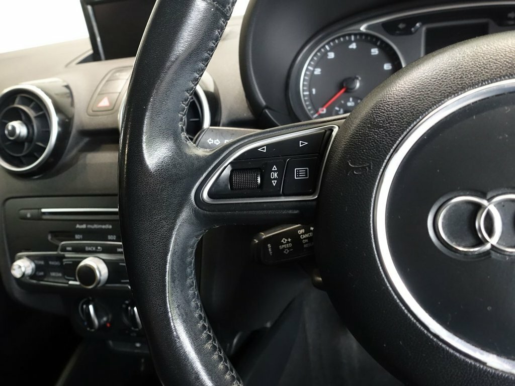 Audi A1 A1 Sportback Tfsi Sport Silver #12