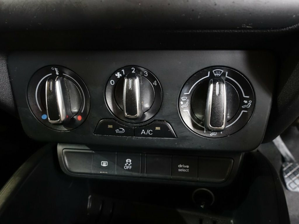 Audi A1 A1 Sportback Tfsi Sport Silver #16