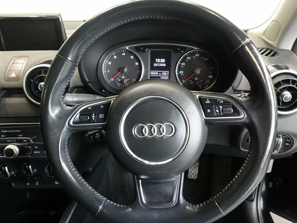 Audi A1 1.4L Sport Black #2
