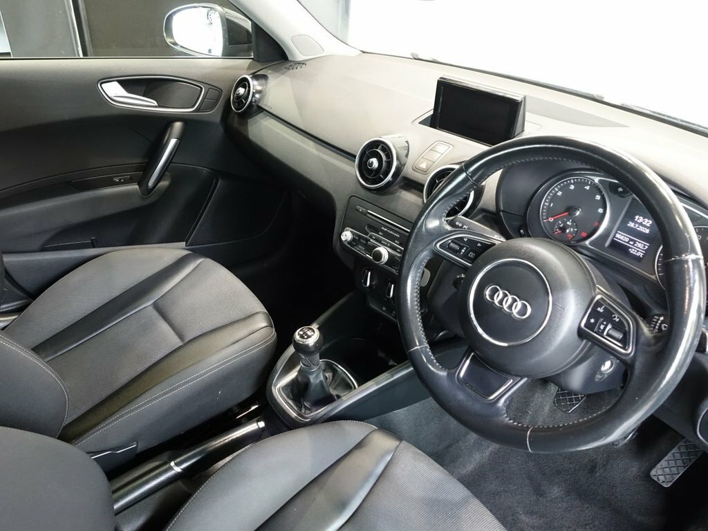 Audi A1 1.4L Sport Black