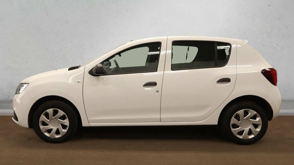 Dacia Sandero 0.9L Essential White #5