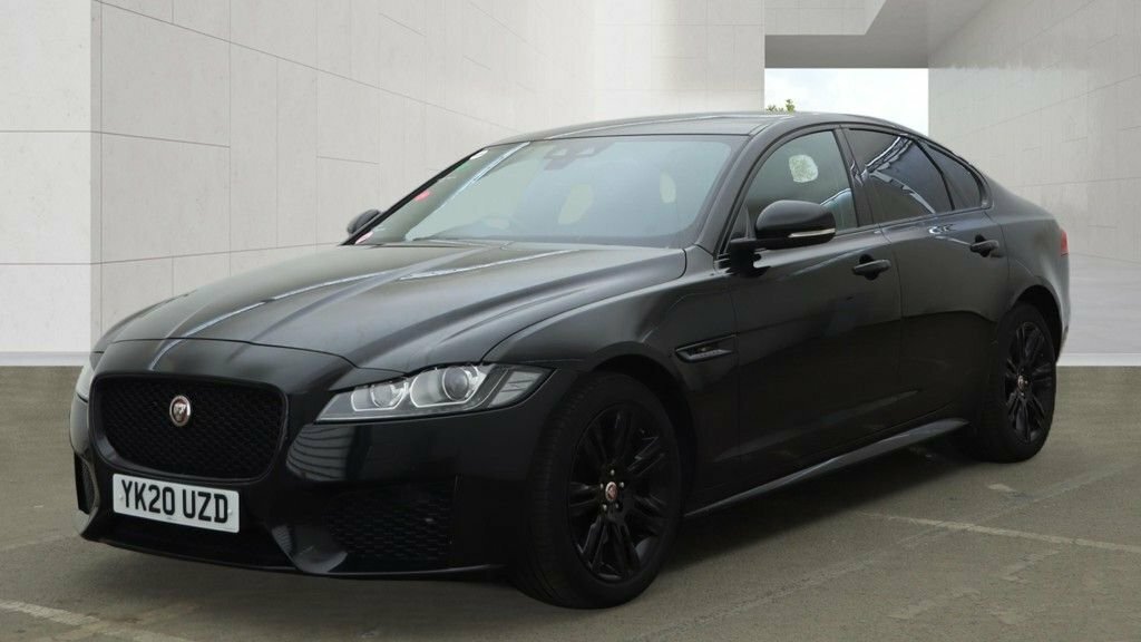 Jaguar XF 2L Chequered Flag Black #3