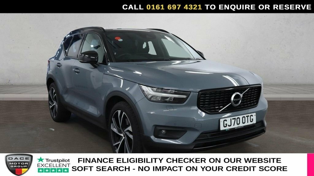 Volvo XC40 2.0 B4p R Design Pro Red #1