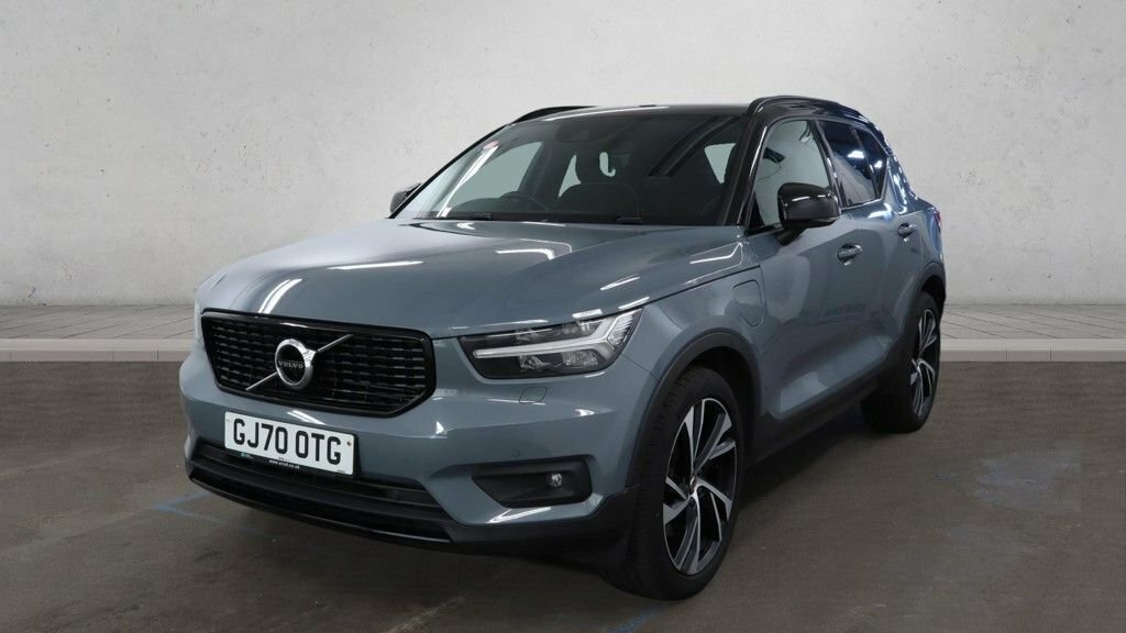 Volvo XC40 2.0 B4p R Design Pro Red #4