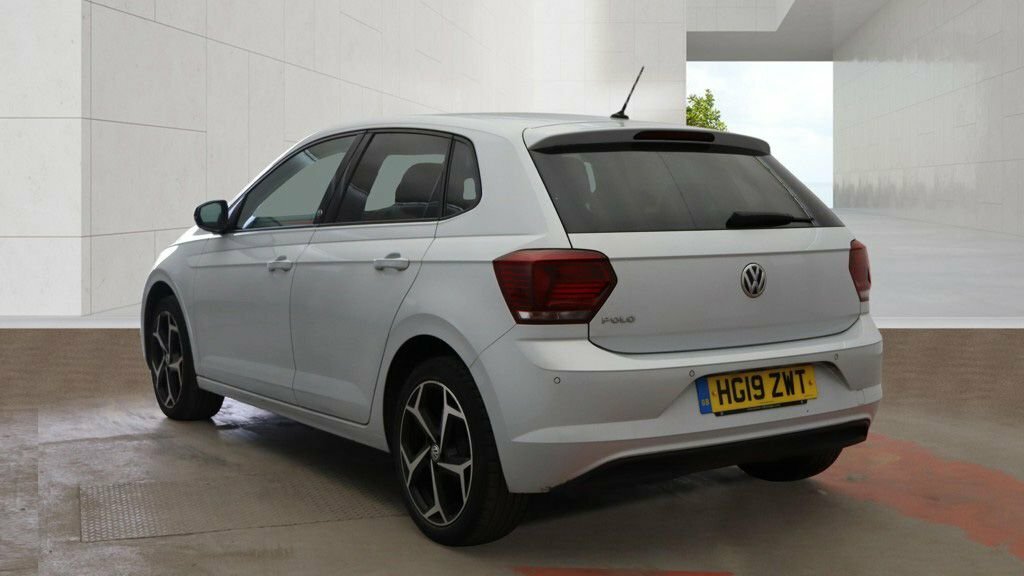 Volkswagen Polo Black #3