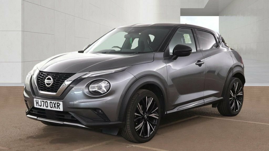 Nissan Juke 1.0 Dig-t Tekna 116 Bhp White #2