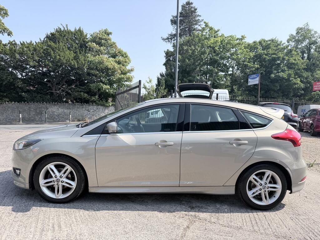 Ford Focus 1.5 Tdci Zetec S Hatchback Euro Silver #3