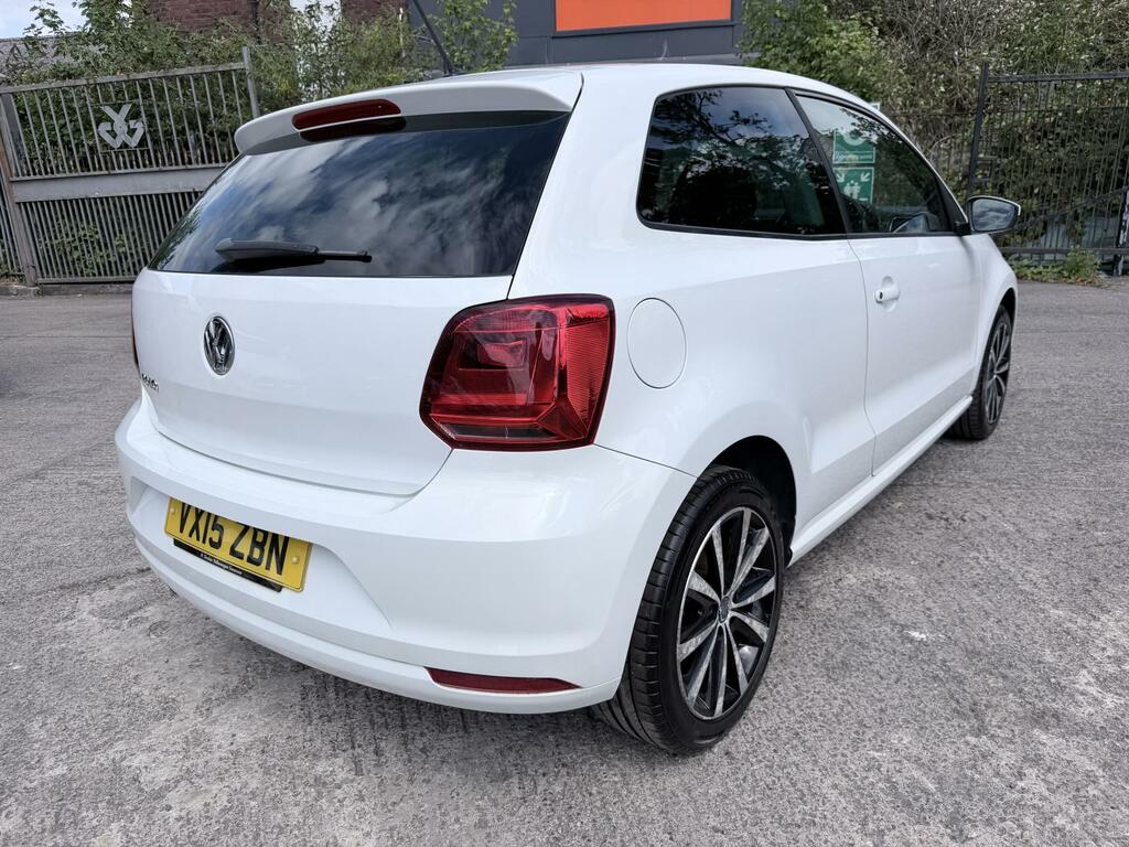 Volkswagen Polo Se White #4