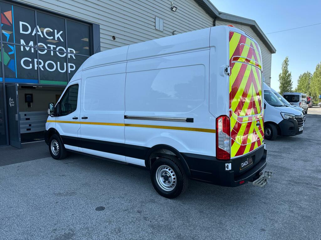 Ford Transit Custom L3h3 130Ps Rwd, Utility, Workshop, Civils, Tow Bar White