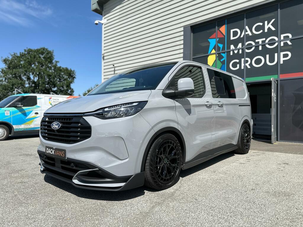 Ford Transit Custom 2.5 320 Duratec 11.8Kwh Limited Crew Van Petro Grey