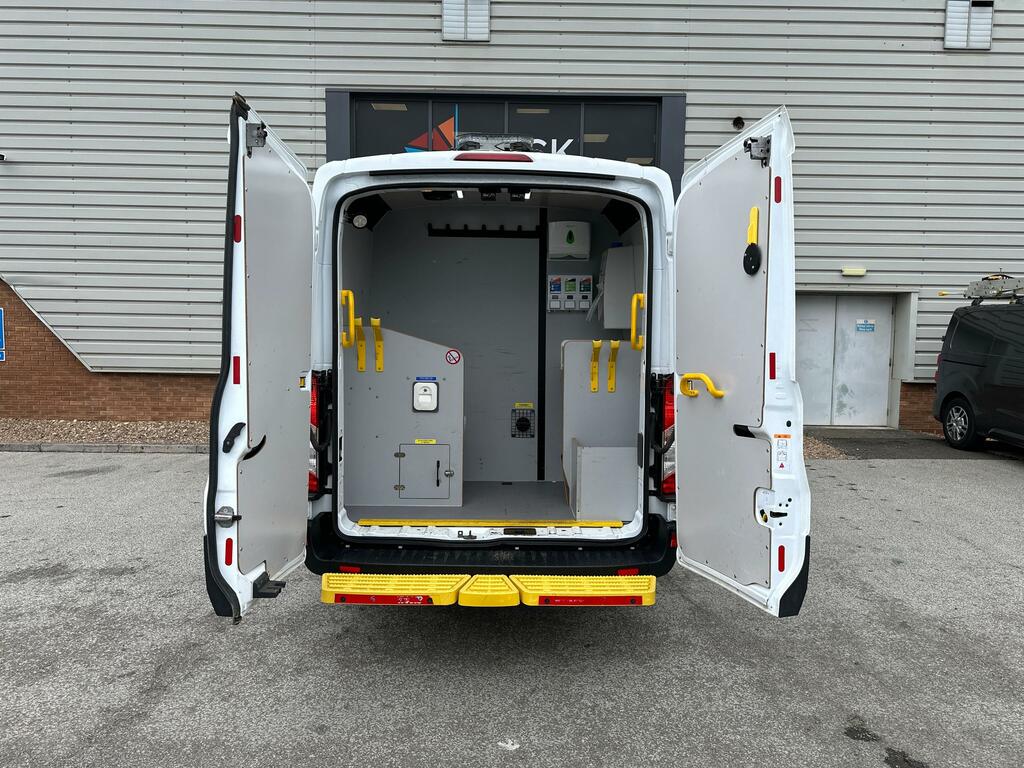 Ford Transit Custom 2.0 350 Ecoblue Leader Crew Van Double Cab 6Dr Die WM23EWJ White #3