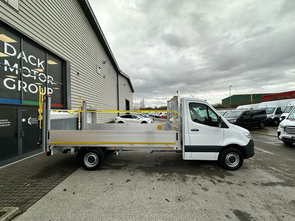 Mercedes-Benz Sprinter Diesel White #12