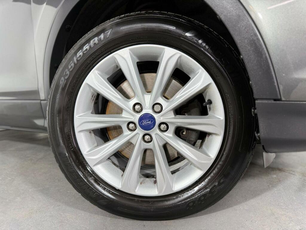Ford Kuga Suv 2.0 Tdci Titanium 2Wd Euro 6 Ss 20166 BJ66SVO Grey #3