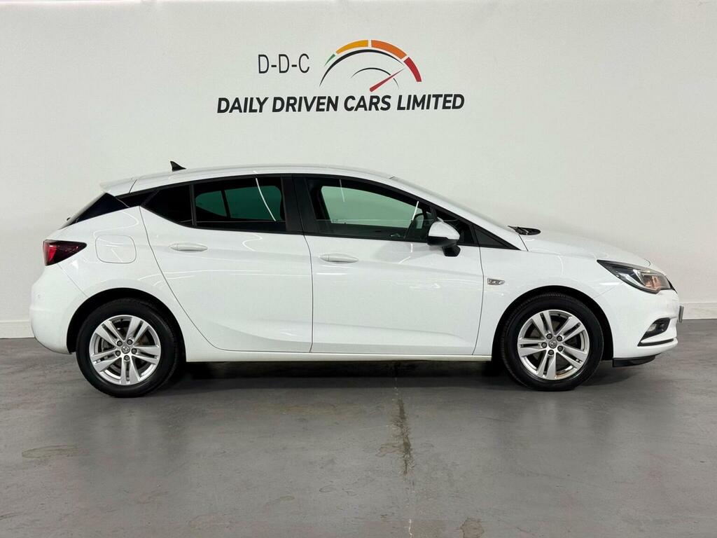 Vauxhall Astra Hatchback 1.6 Cdti Ecotec Blueinjection Tech Line White #6
