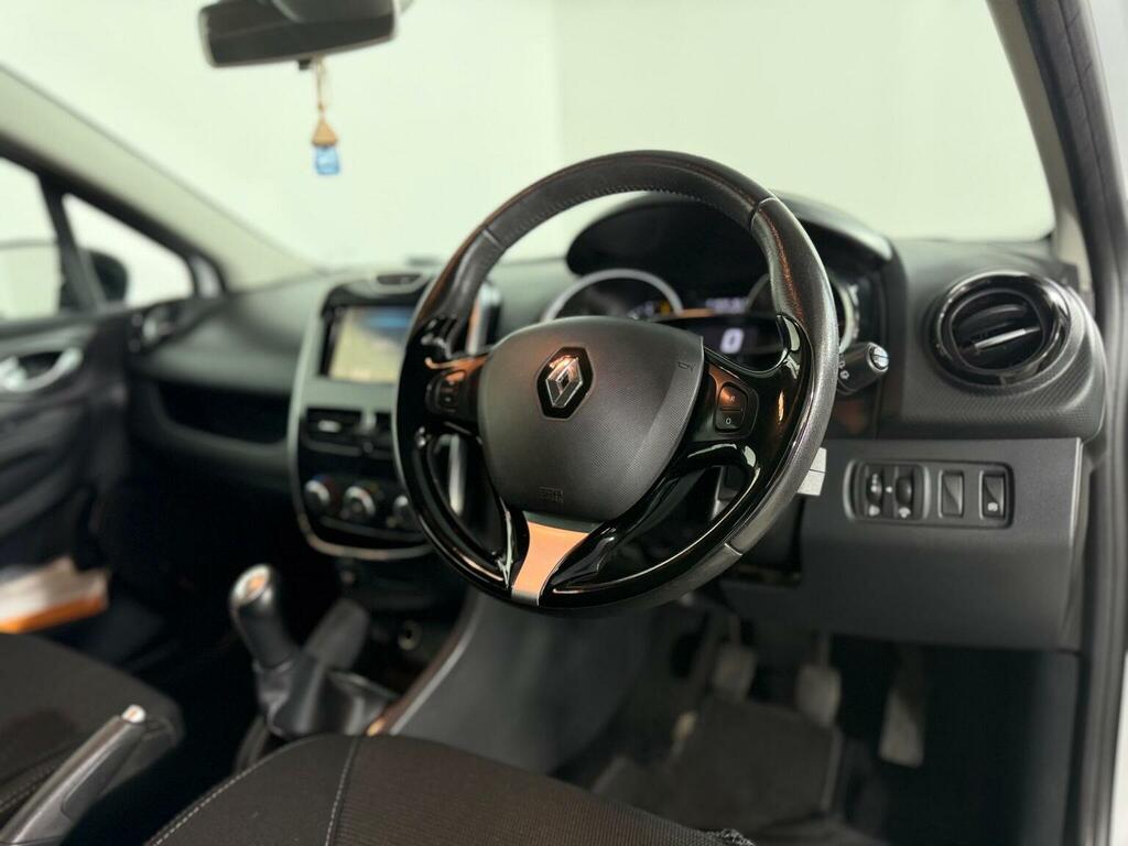 Renault Clio Hatchback 1.5 Dci Dynamique Medianav Euro 5 Ss White #5