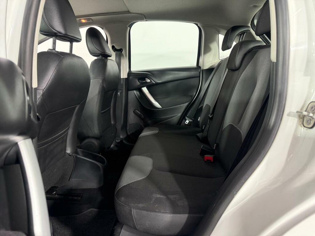 Citroen C3 1.6 Vtr Plus 5 Seat Family Mpv Red #42
