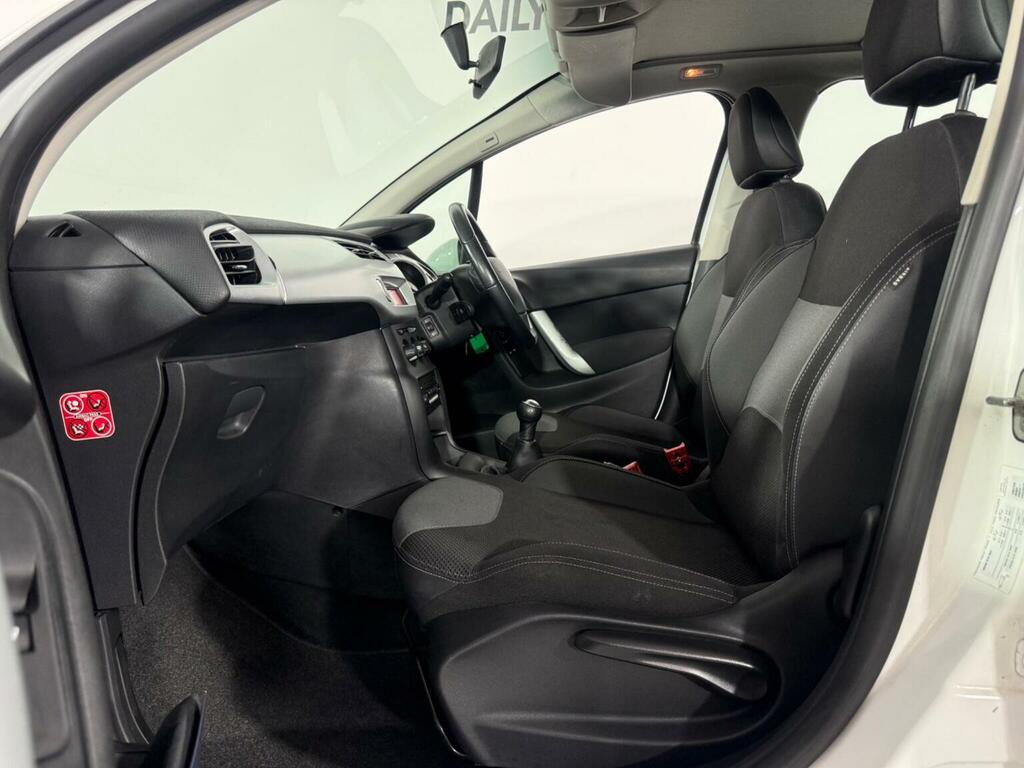 Citroen C3 1.6 Vtr Plus 5 Seat Family Mpv Red #45