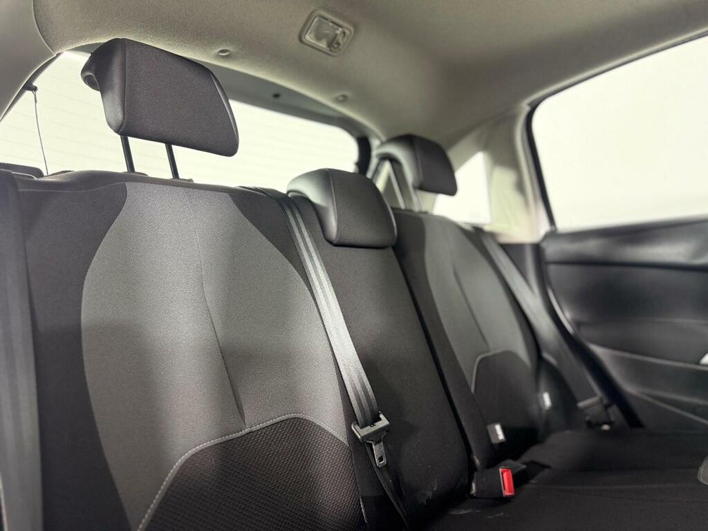 Citroen C3 1.6 Vtr Plus 5 Seat Family Mpv Red #17