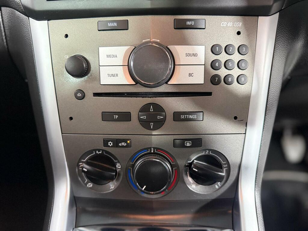 Vauxhall Antara 2.2 Exclusiv Cdti 4Wd Ss 161 Bhp White #26