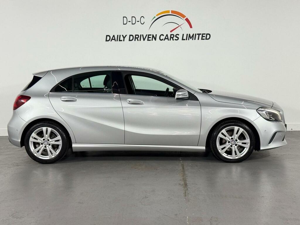Mercedes-Benz A Class Hatchback 1.5 A180d Sport Premium 7G-dct Euro 6 Silver #5