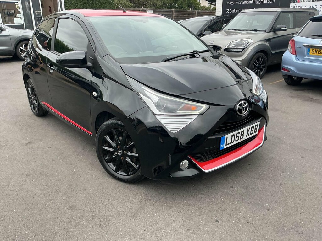 Toyota Aygo 1.0 Vvt-i X-press X-shift Euro 6 Black
