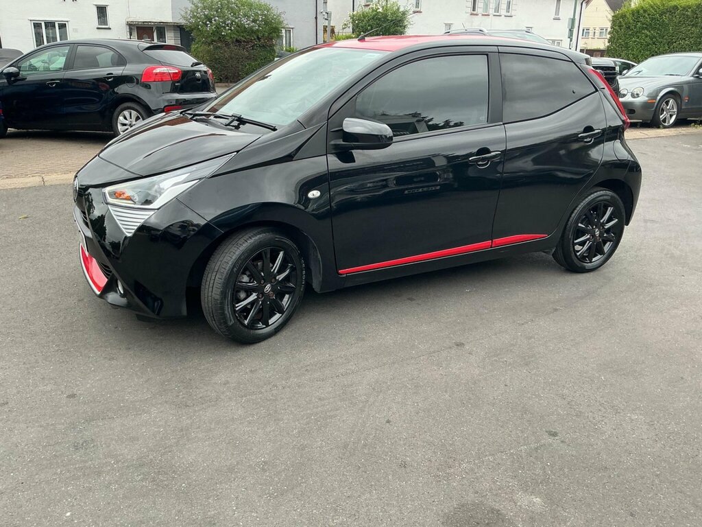 Toyota Aygo 1.0 Vvt-i X-press X-shift Euro 6 Black #4