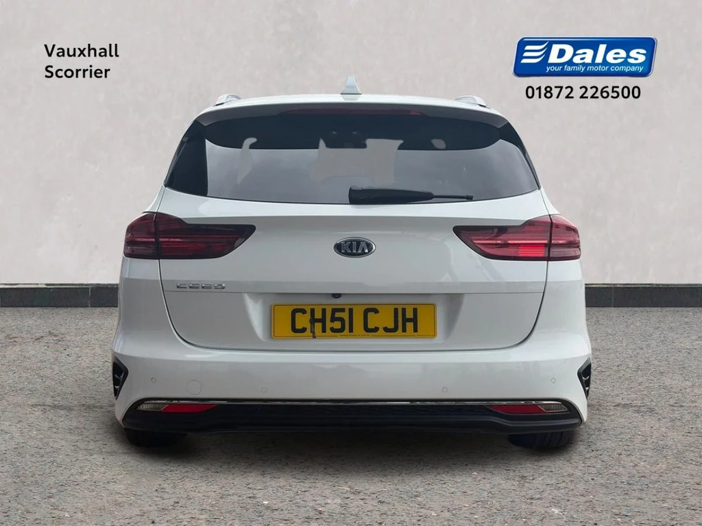 Kia Ceed Kia Ceed 3 Isg White #4