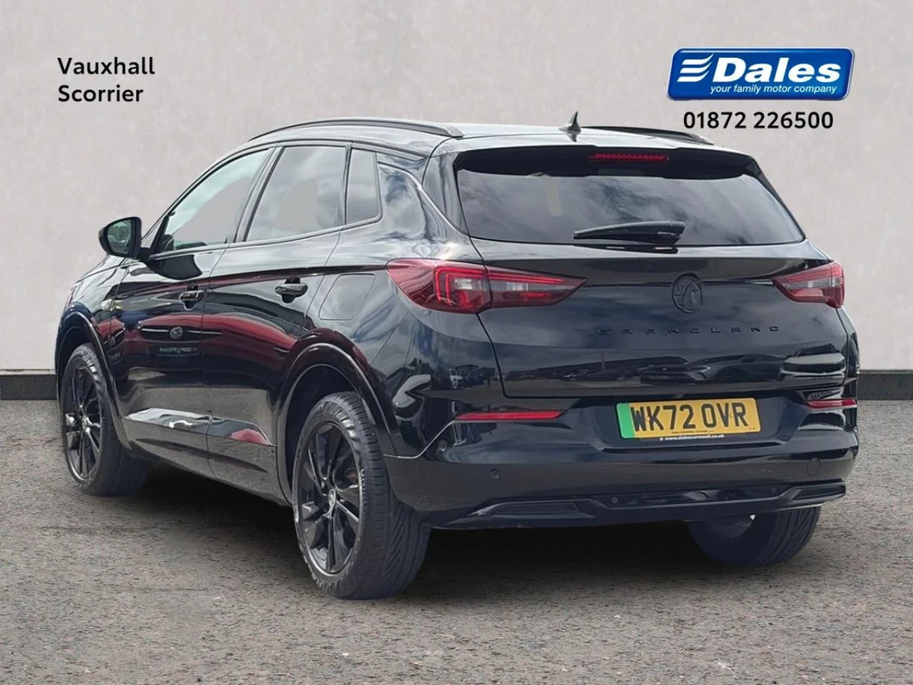 Vauxhall Grandland Grandland 1.6 Hybrid Gs Line Hatchback Black #2