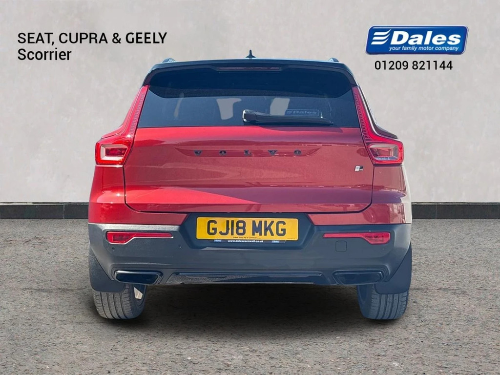 Volvo XC40 Volvo Xc40 2.0 T5 First Edition Awd Geartronic GJ18MKG Red #4