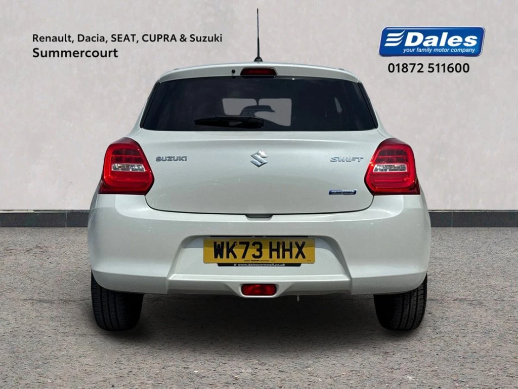 Suzuki Swift Swift 1.2 Dualjet 83 12V Hybrid Sz-l Hatchback WK73HHX White #4