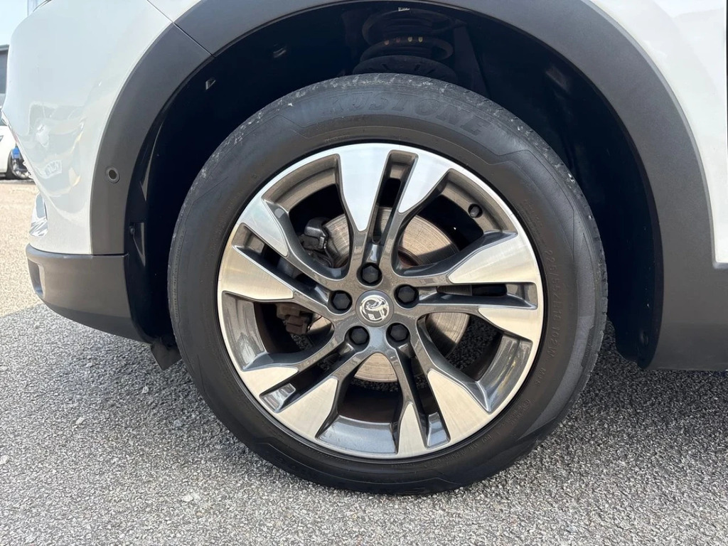 Vauxhall Grandland X Grandland X 1.2 Turbo Sri Nav Hatchback WK20ZVX White #6