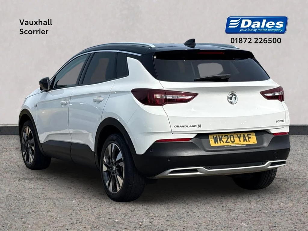 Vauxhall Grandland X Grandland X 1.2 Turbo Sri Nav Hatchback WK20ZVX White #2