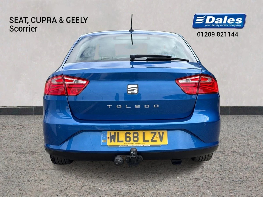 Seat Toledo Toledo 1.0 Tsi 110 Xcellence Hatchback Blue #4