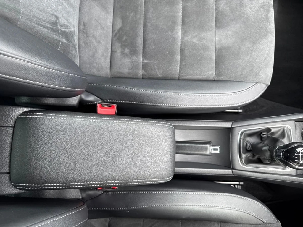 Seat Toledo 1.0 Tsi Xcellence Euro 6 Ss Black #36