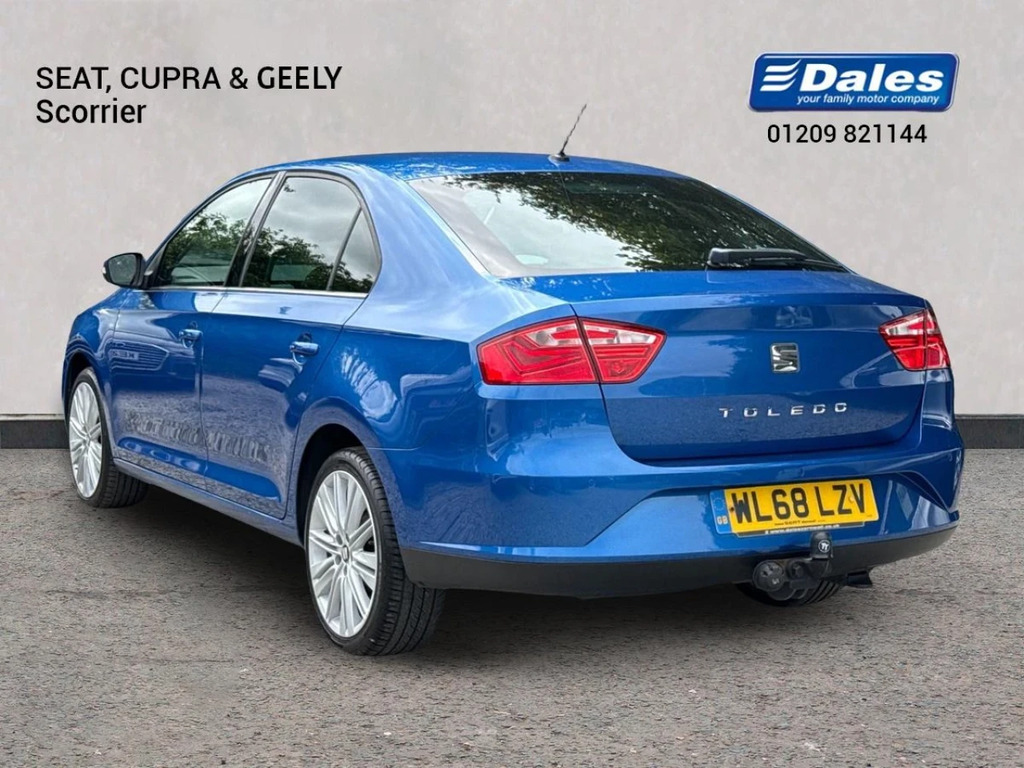 Seat Toledo Toledo 1.0 Tsi 110 Xcellence Hatchback Blue #2