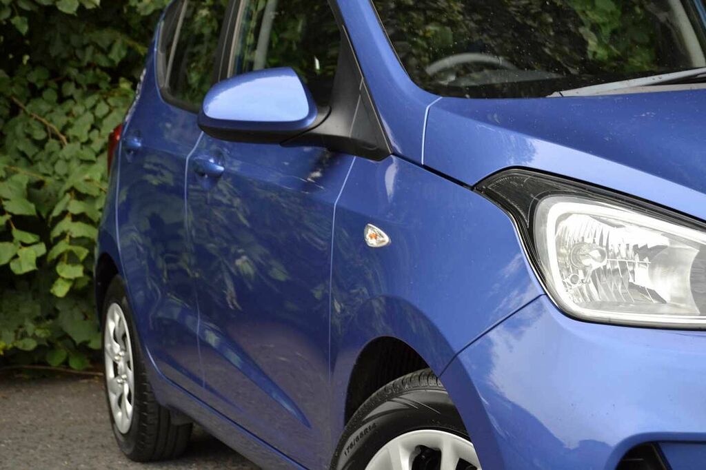 Hyundai I10 1.0 Se Immaculate Condition Only 14,888 Miles Blue #4