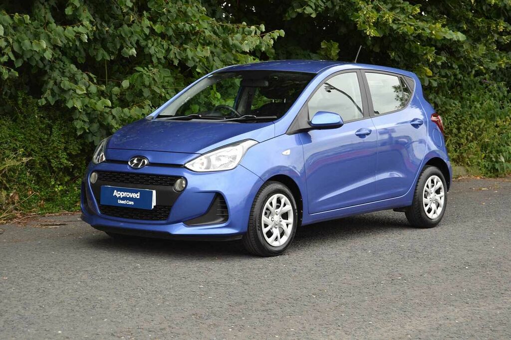 Hyundai I10 1.0 Se Immaculate Condition Only 14,888 Miles Blue