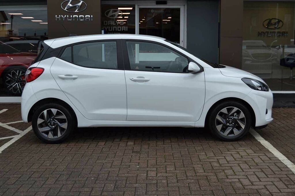 Hyundai I10 1.0 Advance Pre Reg, Deliivery Miles,pristine Cond White #4