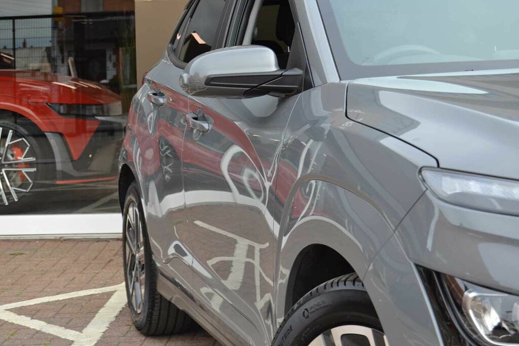 Hyundai Kona 39Kwh Premium First Class Example Of This Be Grey #3