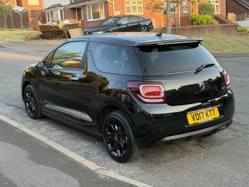 DS DS 3 4 1.6 Bluehdi Prestige Hatchback Manua Black #8