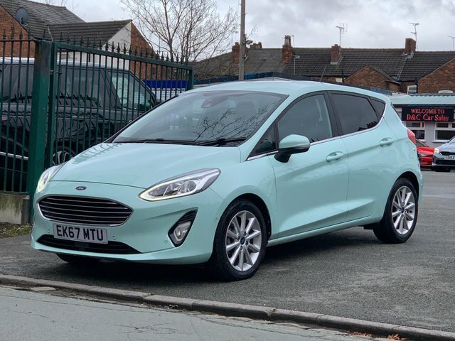 Ford Fiesta 1.5 Tdci Titanium Bo Play Series Euro 6 Ss EK67MTU Green #6