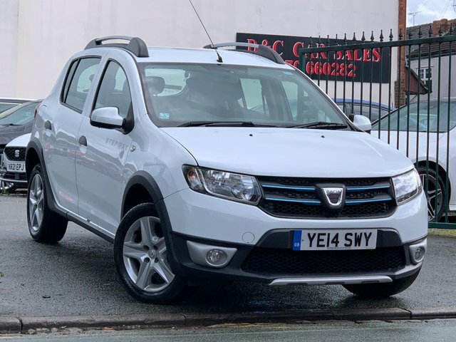 Dacia Sandero Stepway 0.9 Tce Laureate Euro 5 YE14SWY White #5