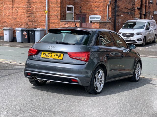 Audi A1 2.0 Tdi S Line Sportback Euro 5 Ss Grey #4
