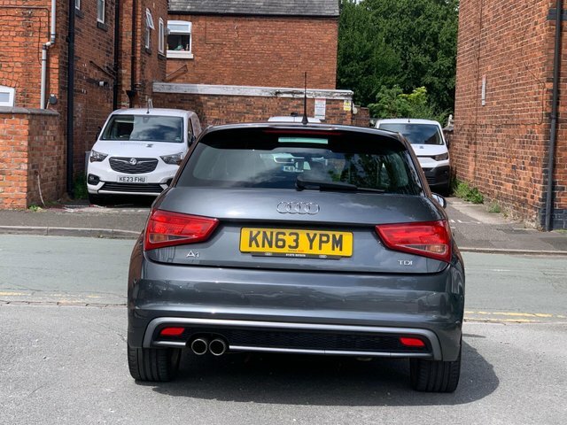 Audi A1 2.0 Tdi S Line Sportback Euro 5 Ss Grey #3