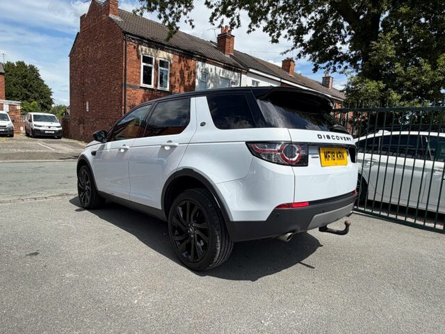 Land Rover Discovery Sport 2.0 Sd4 Hse Black 4Wd Euro 6 Ss MF18KRN Black #5