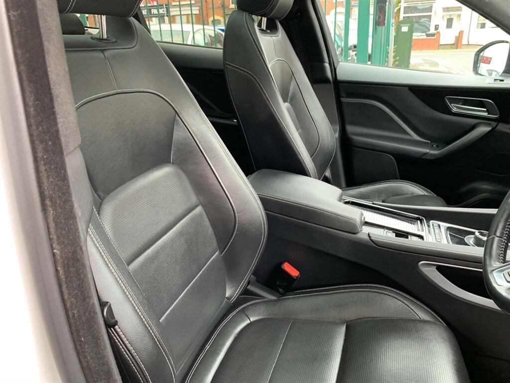 Jaguar F-Pace 2.0 P250i R Sport Suv Awd 250 Ps Grey #13